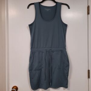 Thread & Supply Reaction Ocean Storm Blue Activewear Dress Size M Pockets